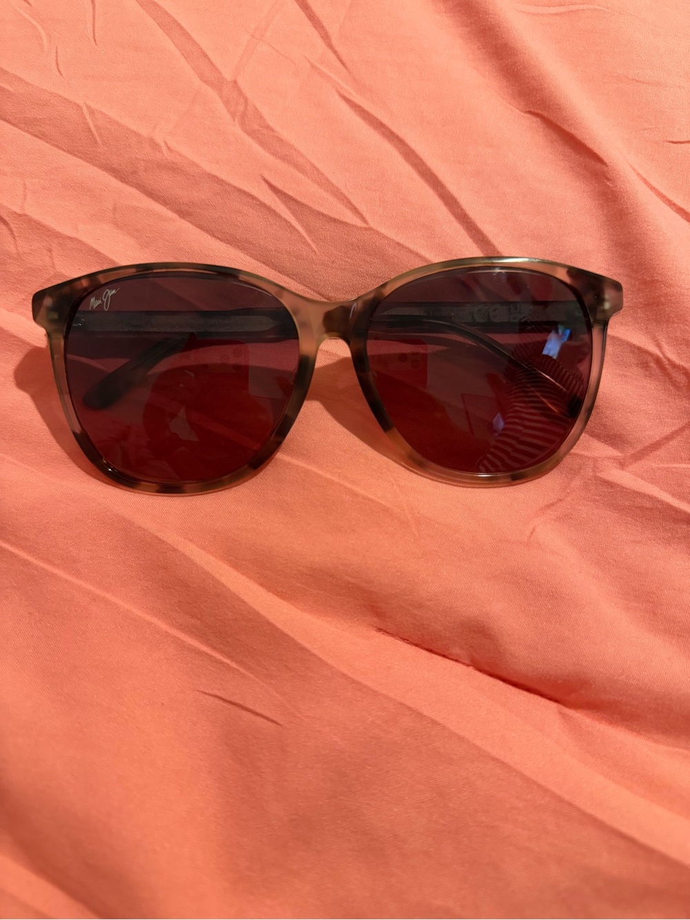 Maui Jim Tortoise Frame Sunglasses with Brown-Red Lenses
